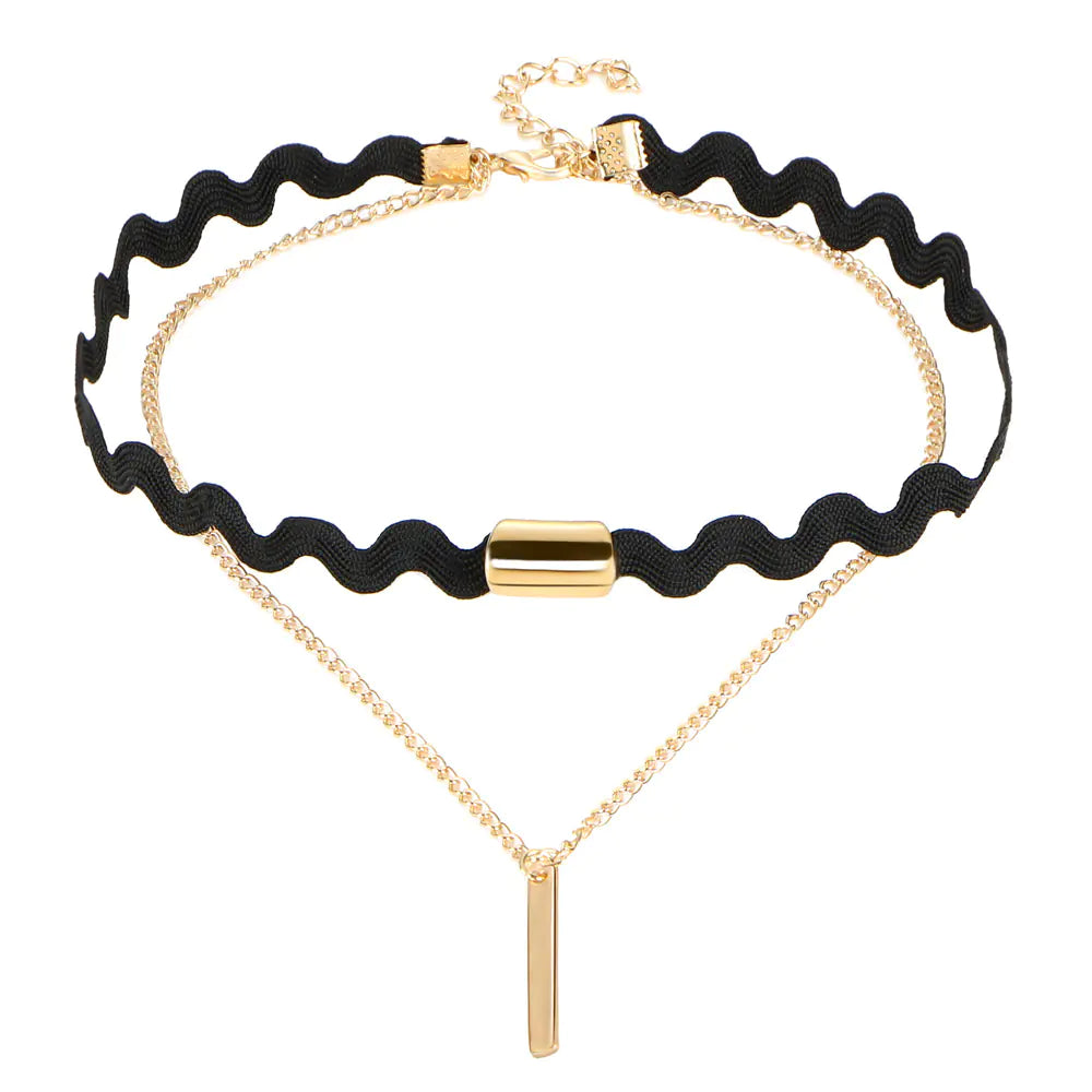 Gothic Minimalist Choker Necklace Set with Lace
