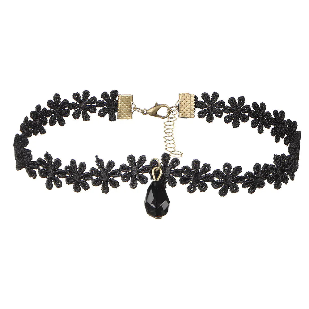 Gothic Minimalist Choker Necklace Set with Lace