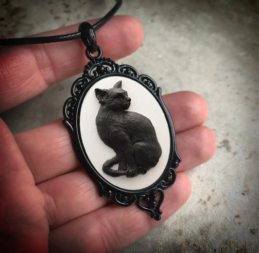 Gothic Metal Black Cat Pendant Necklace